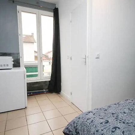 01 - Chambre Avec Lit Double Ideal Jo 2024 Сен Дени Екстериор снимка